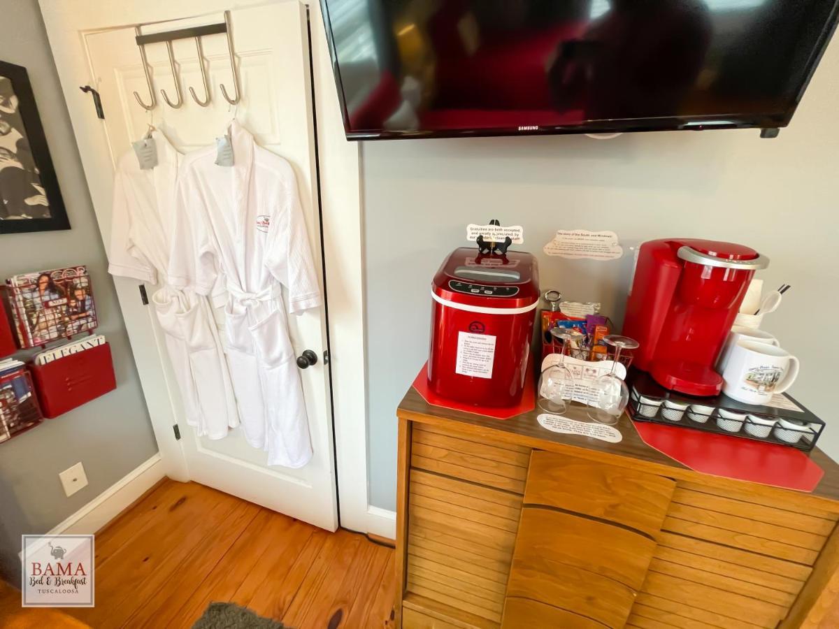 Bama Bed And Breakfast - Sweet Home Alabama Suite Tuscaloosa Esterno foto